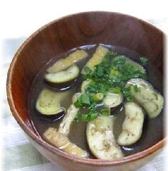 茄子と新玉ねぎのお味噌汁 レシピ 作り方 By Shimao0 楽天レシピ 茄子と新玉ねぎのお味噌汁 レシピ 作り方 By Shimao0 楽天レシピ